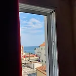 Vesna Luxury & Michel Ap 8 *