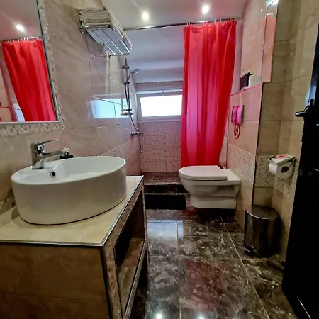 Vesna Luxury & Michel Ap 8 Daire *
