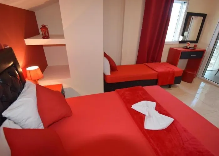 Vesna Luxury & Michel Ap 8 *